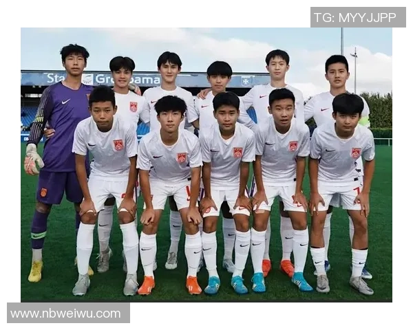 中国足球明星队员的崛起与挑战解析及未来发展展望