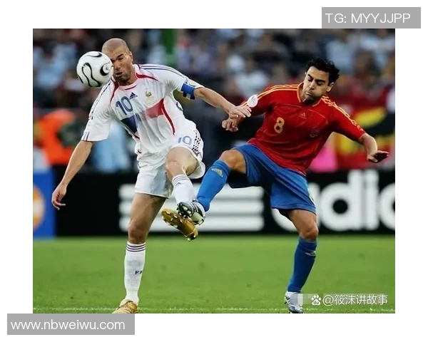 回顾意大利2004年足球明星阵容及其辉煌成就与影响力 回顾意大利2004年足球明星阵容及其辉煌成就与影响力